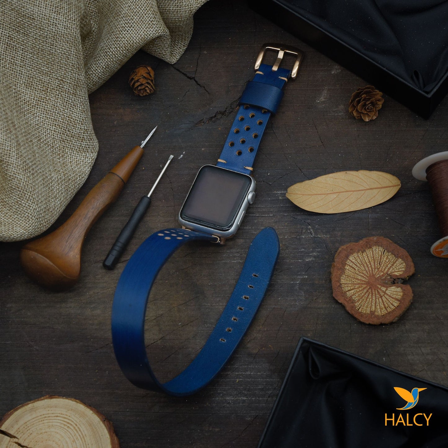 Dây đồng hồ Apple Watch hai vòng màu xanh navy làm thủ công từ da bò Vegetable Tanned của Ý - Lựa chọn màu khóa