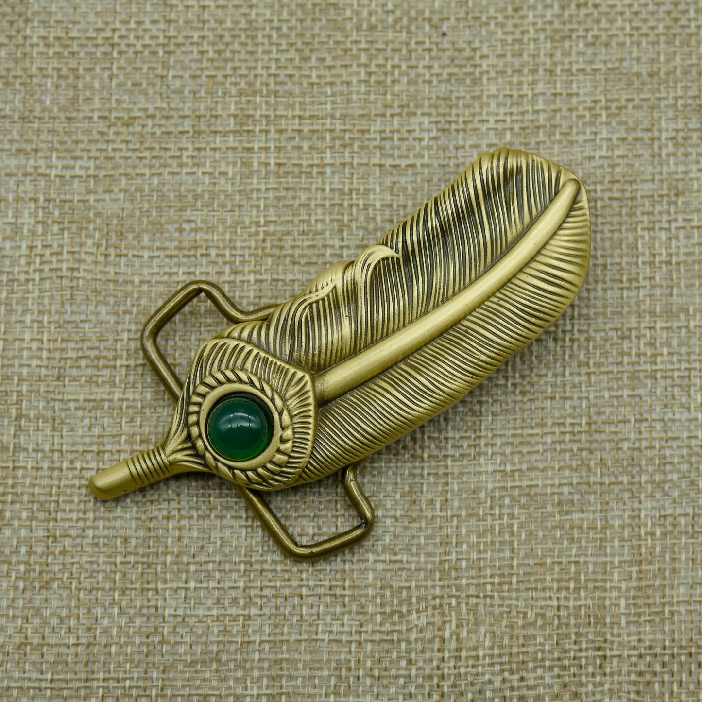 Mặt thắt lưng hoa văn